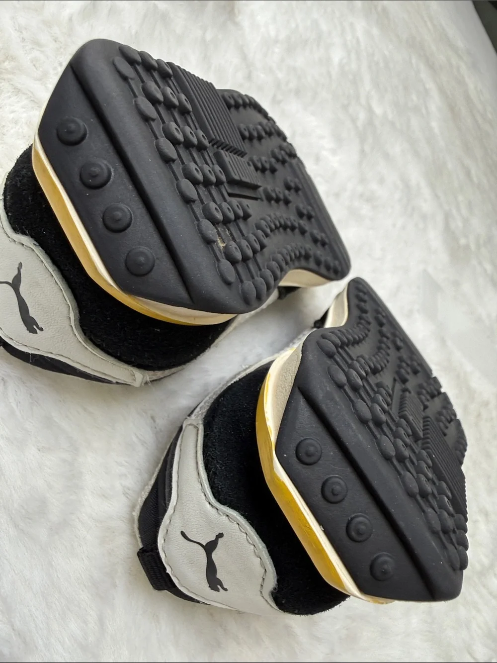 Puma City Rider Electric Sneaker Toddler Boy 7C Child Black Yellow SlipOn Walker